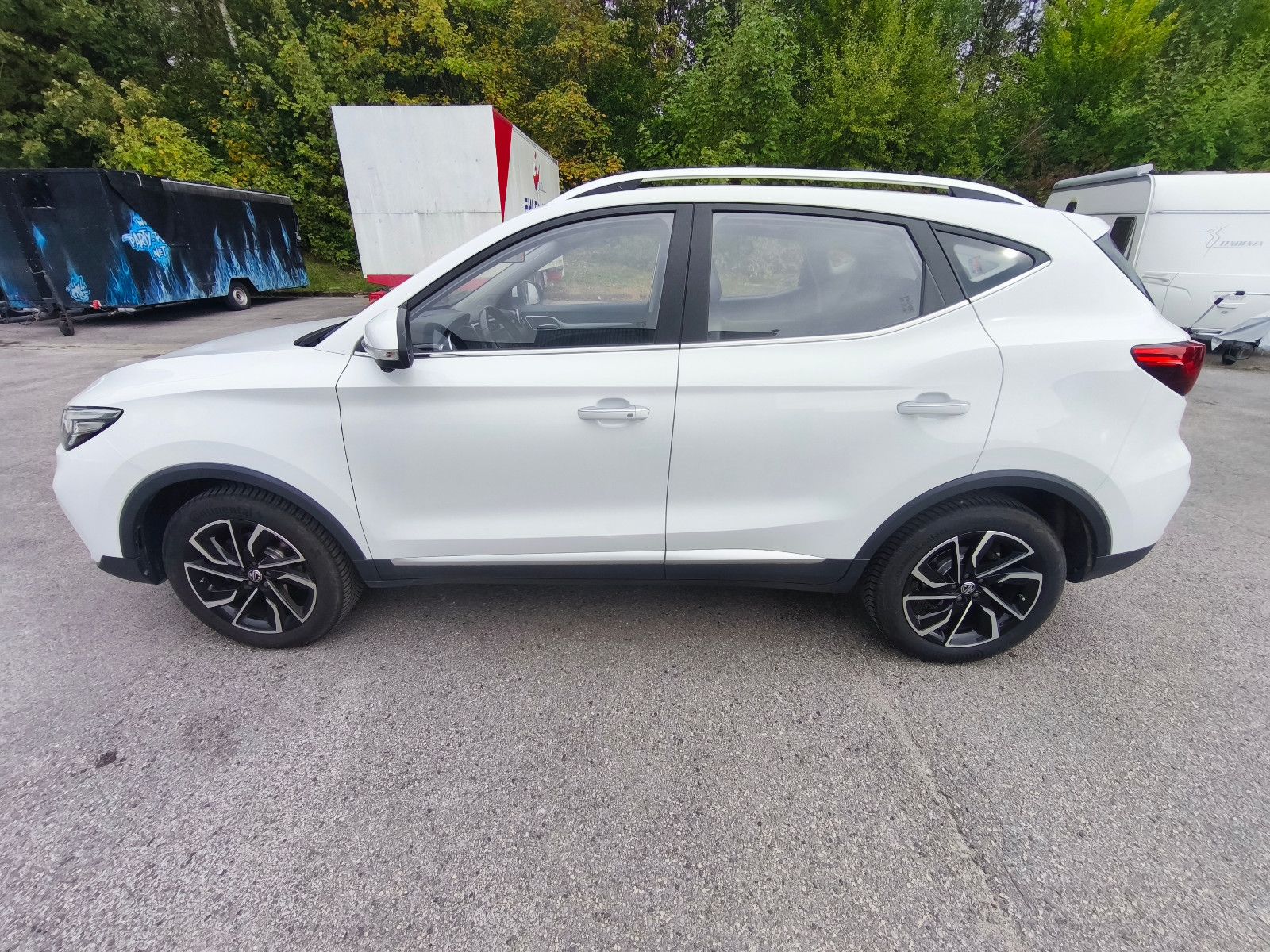 MG ZS