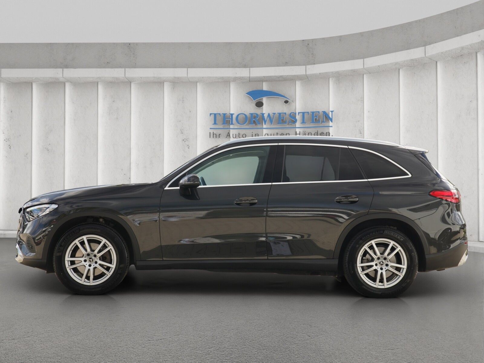 Mercedes-Benz GLC 200 4MATIC AVANTGARDE Plus AHK foto 4