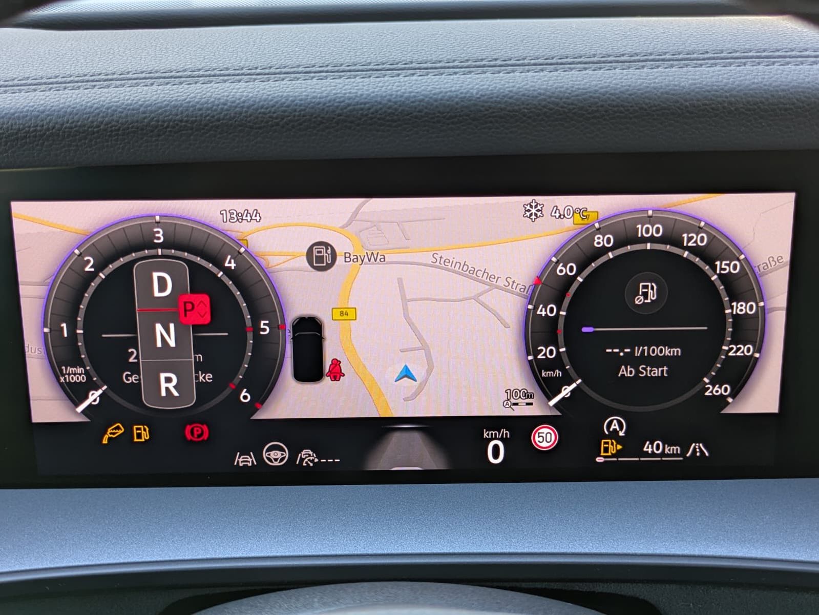 Fahrzeugabbildung Volkswagen Tayron 2.0 TDI 4M R-Line BLACK*7Si*MATRIX*PANO