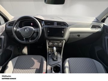 Volkswagen Tiguan - 5