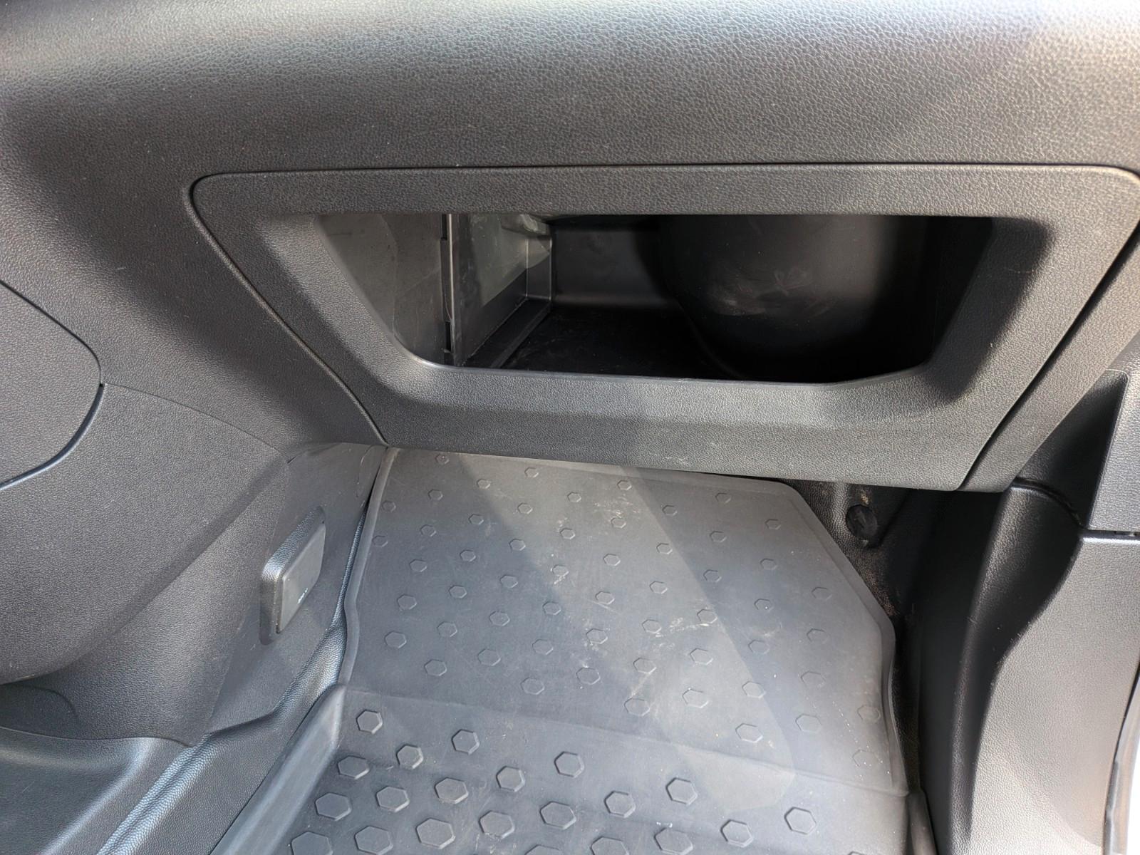 Peugeot Partner L1 1.5 HDI*AHK*NAVI*Kamera*Tempomat*220V