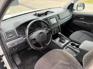 Volkswagen Amarok - 11