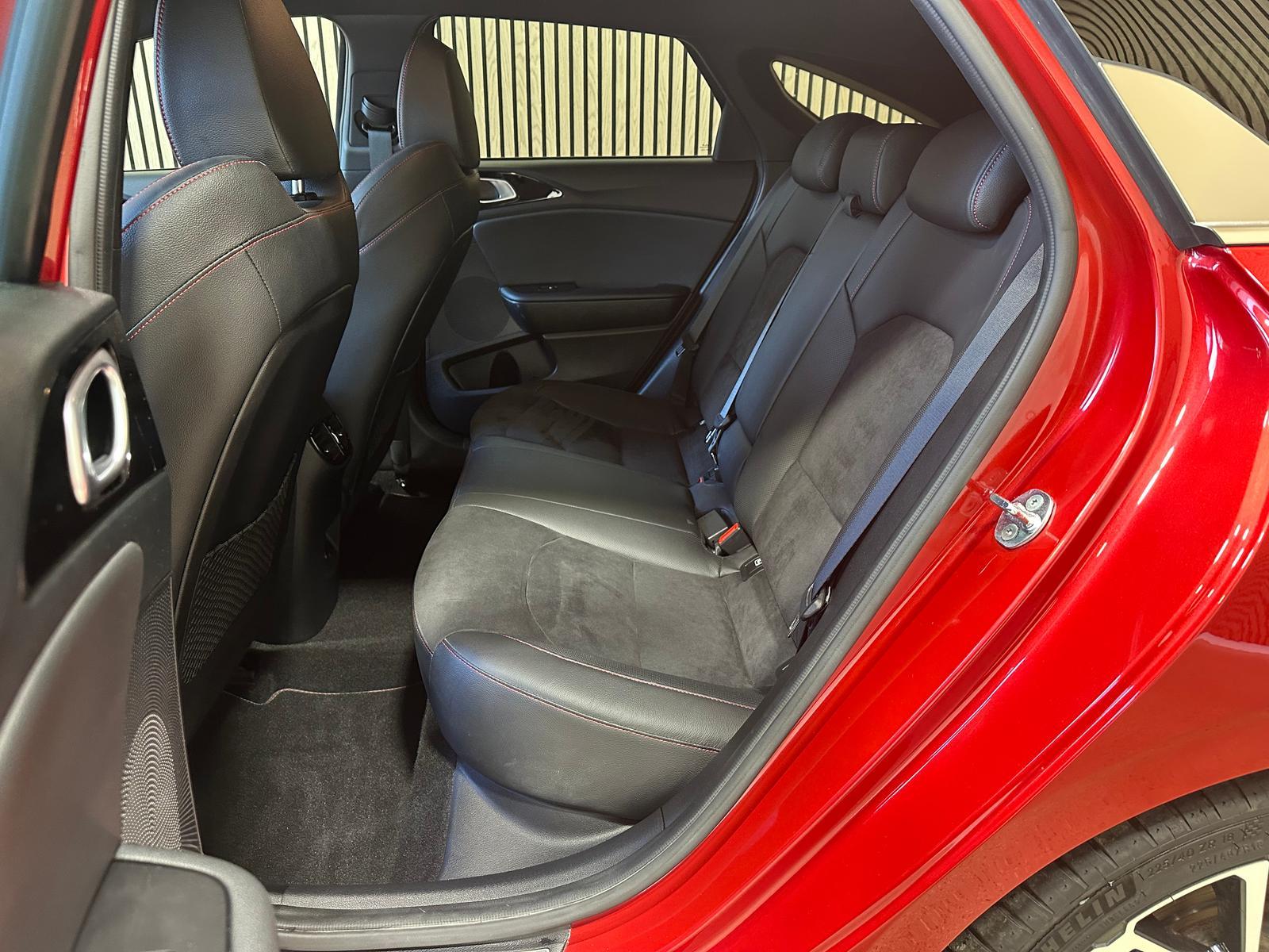 Kia ProCee'd 1.6 T-GDI DCT GT ACC|JBL|LED|Navi|SHZ