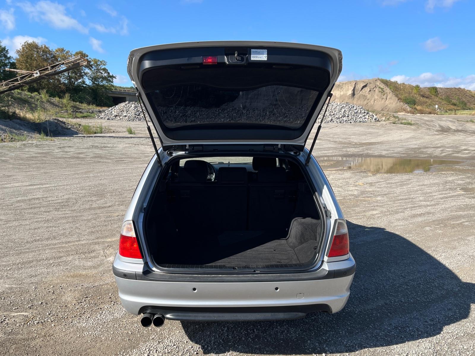 BMW 330 2005 — photo 10
