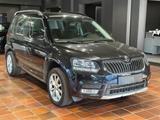Skoda YETI 1.4 TSI AMBITION KLIMAAUTO SHZ AHK ALU PDC  - Skoda Yeti mit Anhängerkupplung