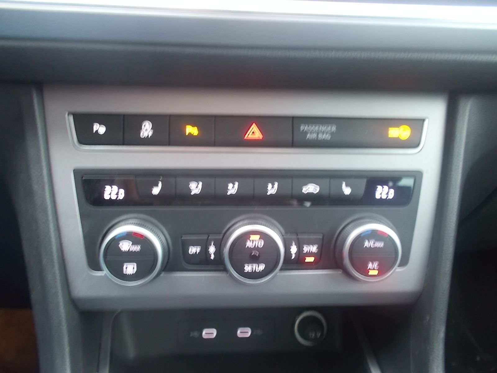 Fahrzeugabbildung SEAT Ateca FR 2.0 TDI 4Drive DSG