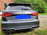 Audi A3 2.0 TFSI S tronic quattro Sportb.  LED, AHK - Audi A3 mit Benzin-Antrieb: Limousine, Automatik, 3.2