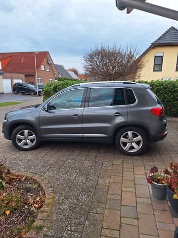 Volkswagen Tiguan 2.0 TDI 4MOTION LOUNGE Track & Style ...