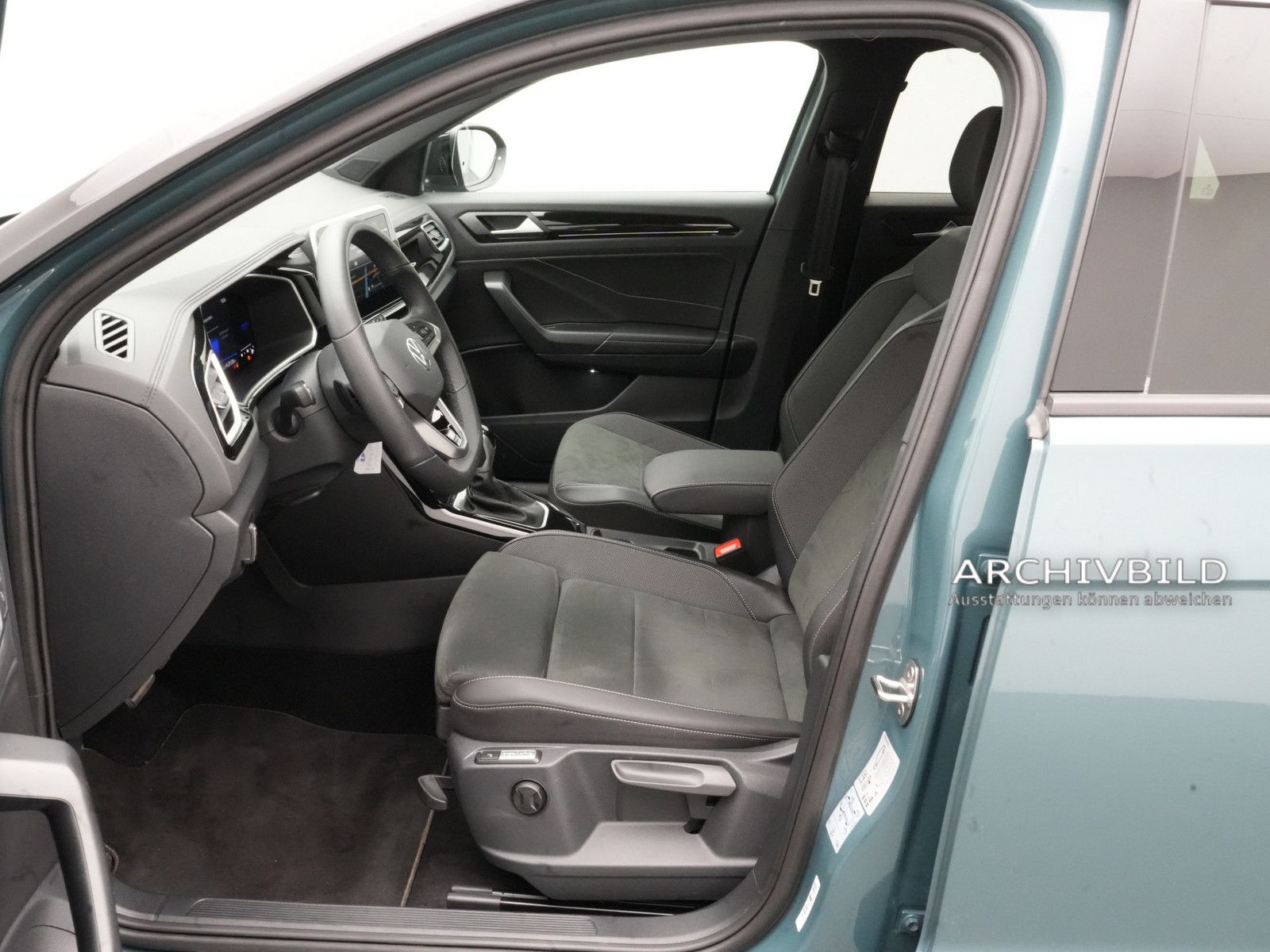 Volkswagen T-Roc - Bild 12