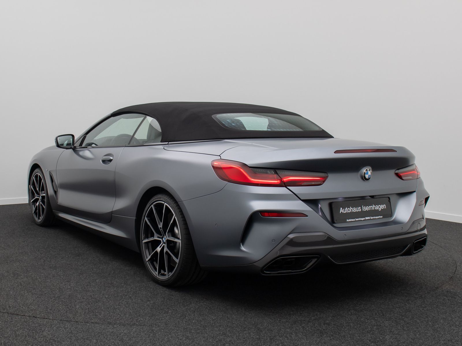 Fahrzeugabbildung BMW M850i xD Cabrio 360°B&W Laser Individual 20"Voll