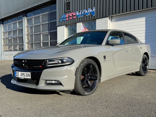 Dodge Charger 5.7 V8 HEMI RT 17er Model in grau uni
