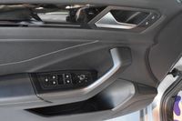 Volkswagen T-Roc - Vorschau Bild 6