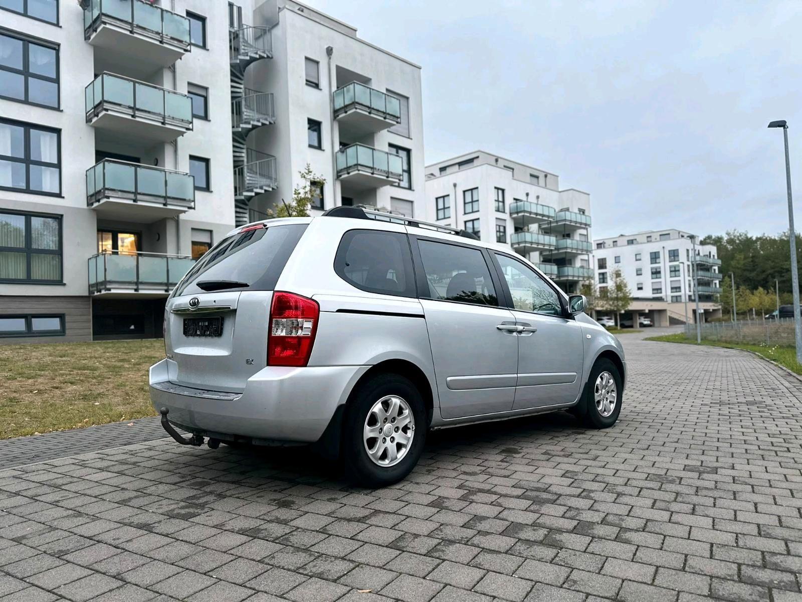 Kia Carnival 2009 — engine 185 HP (136kW)