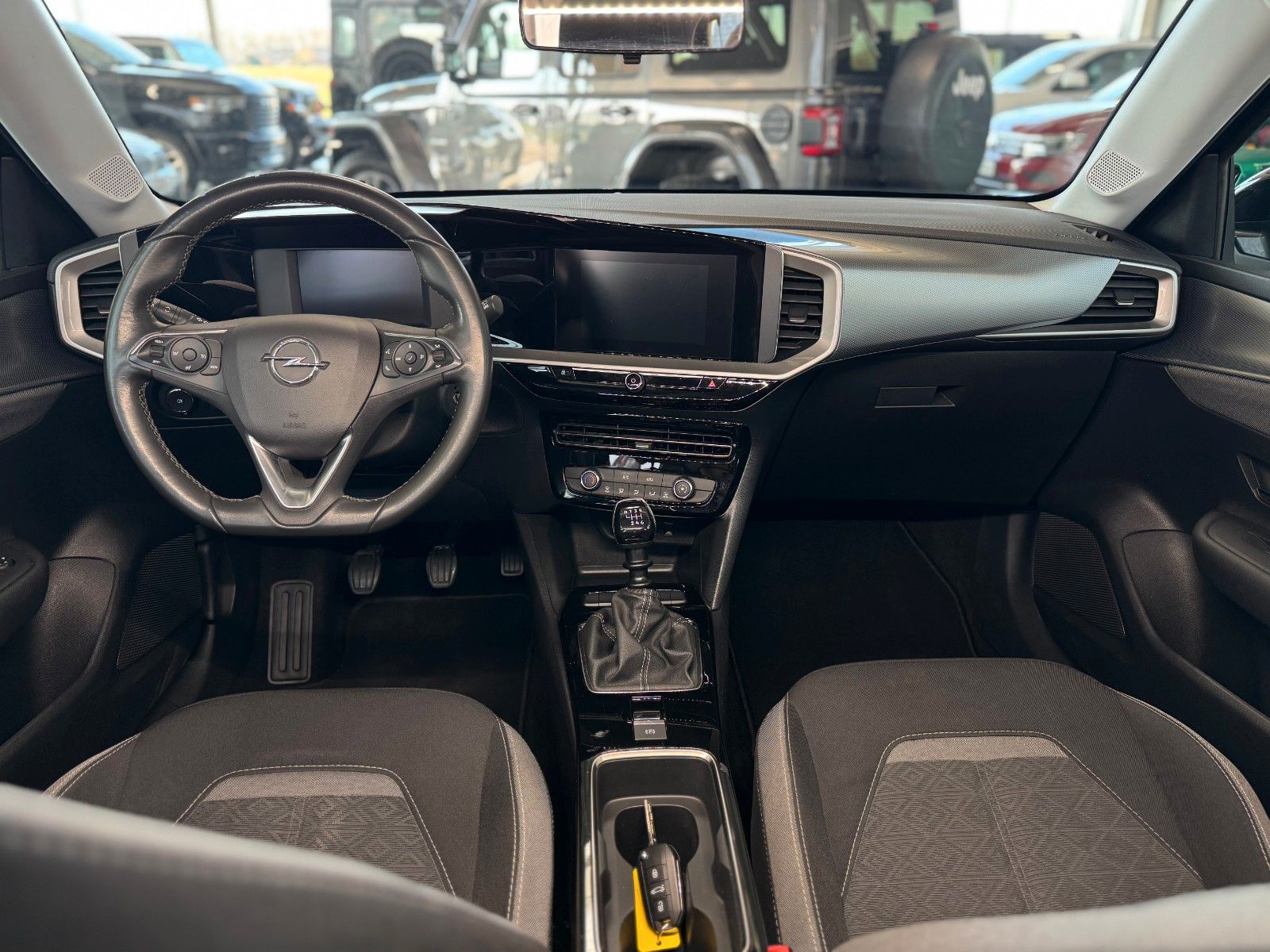Fahrzeugabbildung Opel Mokka 1.2 Turbo Edition "Klima Tempomat DAB LED"