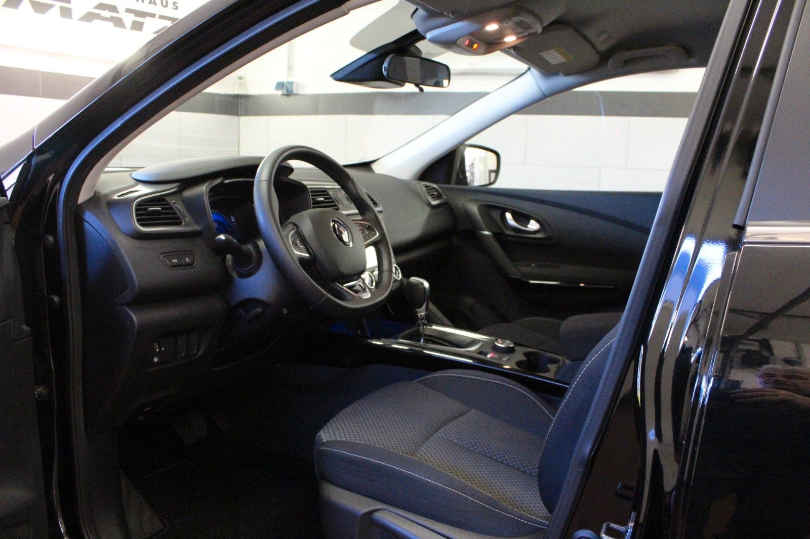 Fahrzeugabbildung Renault Kadjar TCe 140 EDC R-Link*Sitzhzg*AHK