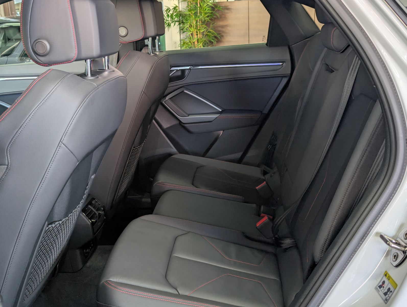Fahrzeugabbildung Audi Q3 Sportback 40 TDI 3x S line LEDER ACC AHK 360°