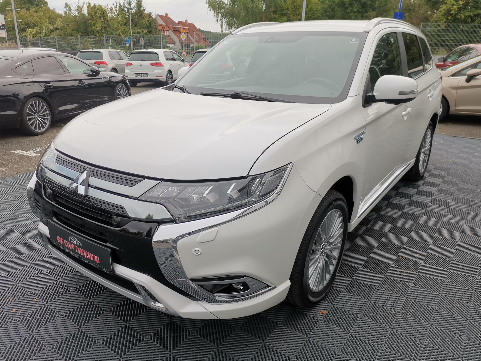Mitsubishi Outlander PHEV Intro Edition 4WD