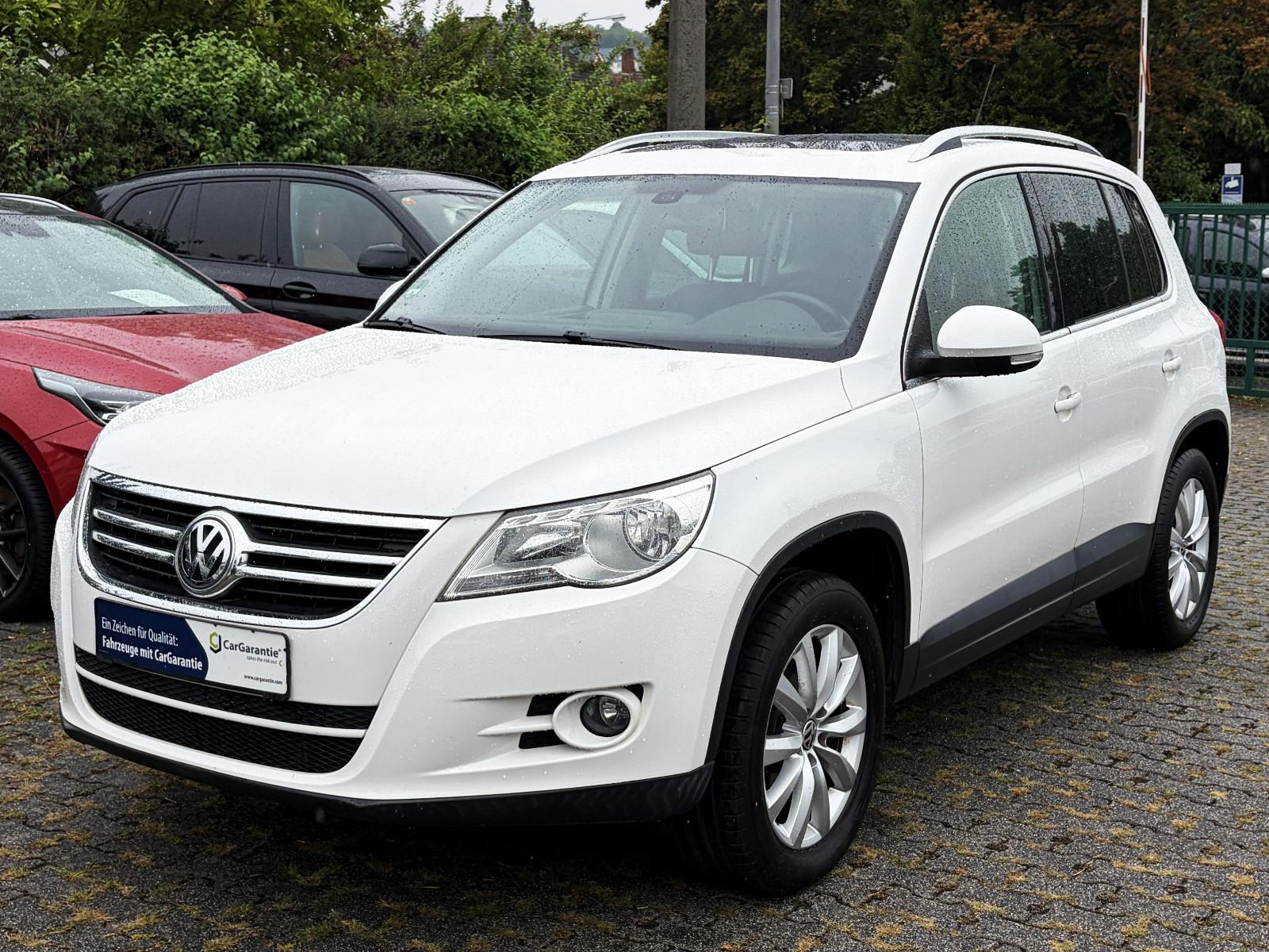 Volkswagen Tiguan Sport & Style 4Motion 1 Hand*