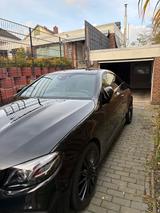 Mercedes-Benz E 300 Autom. Coupé  - Mercedes-Benz E 300: Coupe