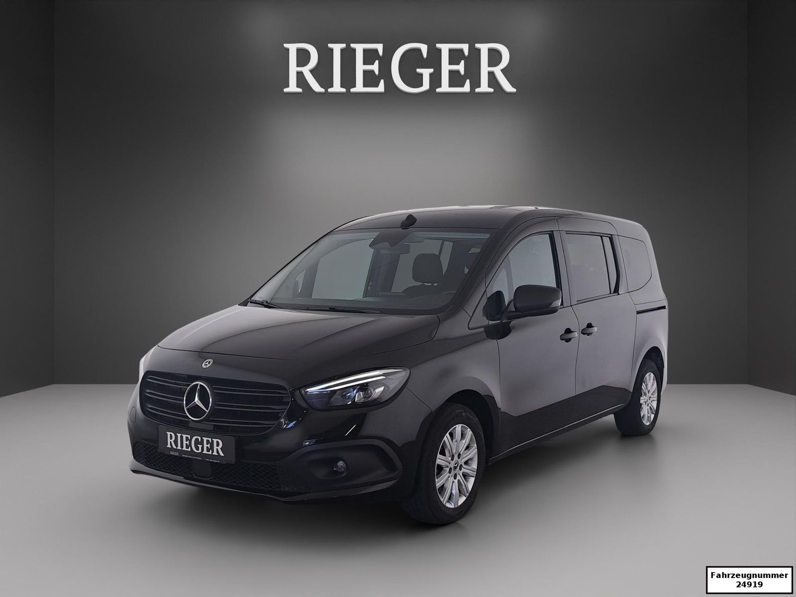 MERCEDES-BENZ Citan 113 Tourer PRO Progressive*7Sitze*LED