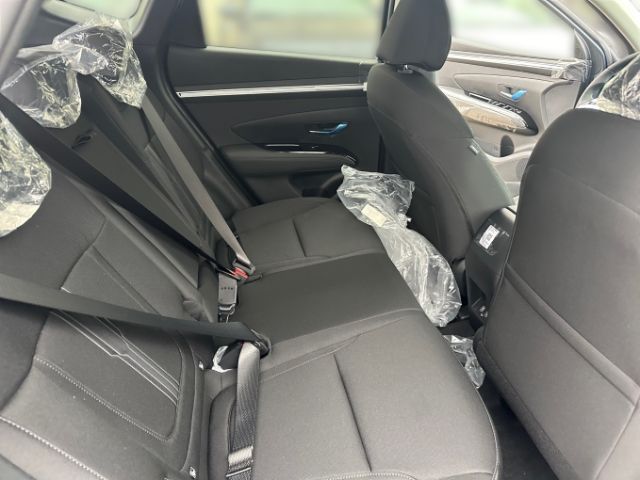 Fahrzeugabbildung Hyundai Tucson Trend Hybrid 1.6 2WD Assistenz-Paket+el.