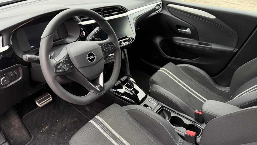 Autohaus Zimpel - Opel Corsa GS 1.2 130-Kamera+LED+Klimaanlage+Sitz-/Le - Bild 8 Autohaus Zimpel - Opel Corsa GS 1.2 130-Kamera+LED+Klimaanlage+Sitz-/Le - Bild 8