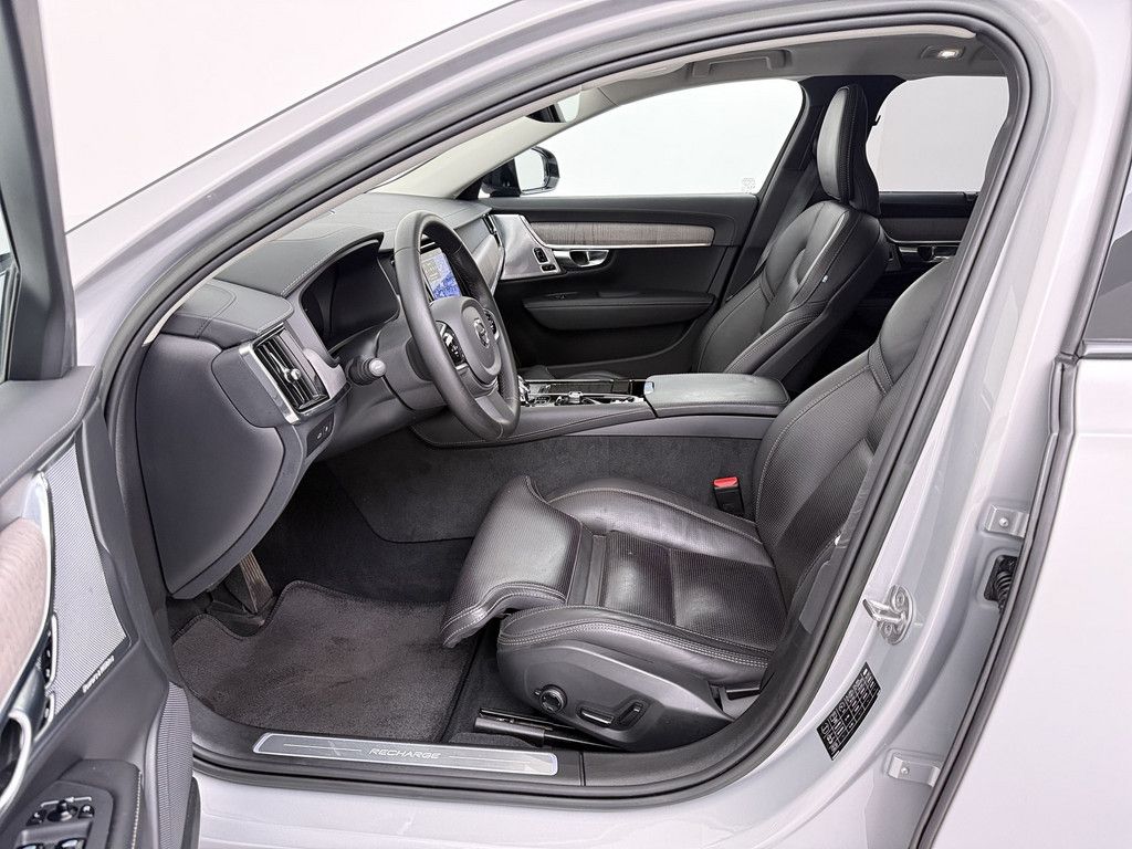 Volvo V90 T8 AWD Recharge Plug-In Hybrid Ultimate Dark foto 12
