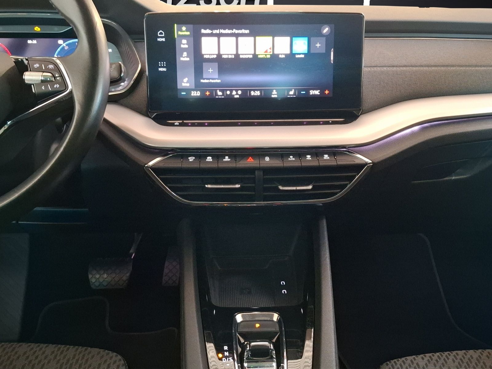 Fahrzeugabbildung SKODA Octavia Combi TDI First-Edition DSG Standhzg. LE