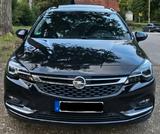 Opel Astra ST 200PS*1.Hand*Matrix*Navi*SD*AHK*8-fach - Opel Astra: Schwarz, Kombi