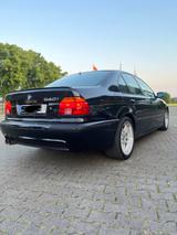 BMW E39 540i  mit nur 49742 km  - BMW aus 2000: M