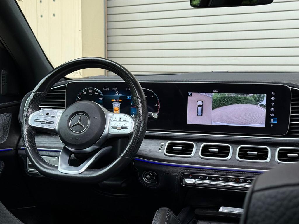 Mercedes-Benz GLS 400