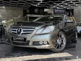 Mercedes-Benz E 250 E Coupe E 250 CGI BlueEfficiency - Mercedes-Benz E 250 aus 2010