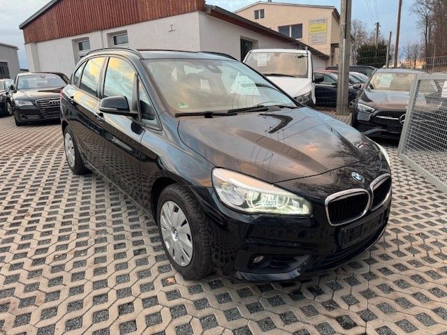 BMW 218i Active Tourer*LED*Navi*Sitzhzg*Klimaaut*