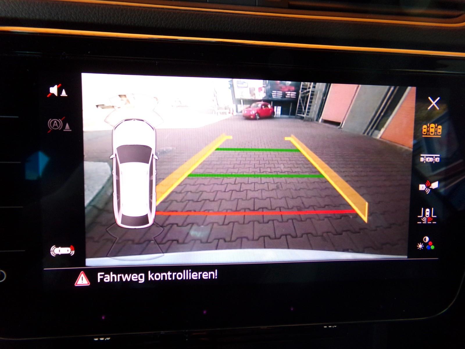 Skoda Superb Combi Sportline 4x4, DSG, Standheizung