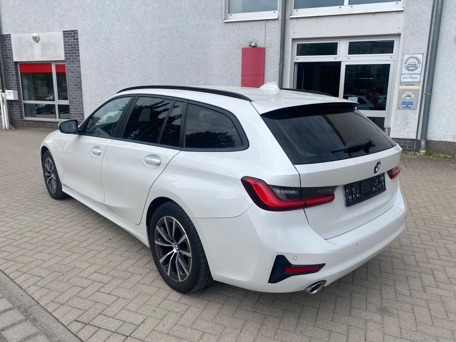 BMW 320 d 3Touring  xDrive, 1.Hd.,46TKM, Automatik foto 8