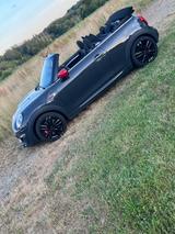 MINI John Cooper Works Cabrio John Cooper Works - graue MINI John Cooper Works Cabrio