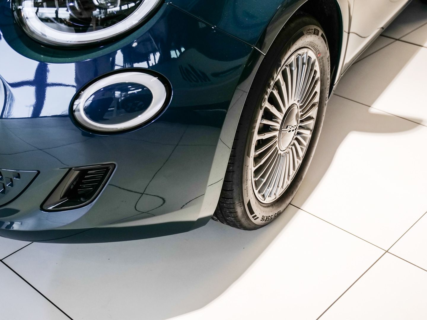 Fiat 500 Hybrid Torino LED Apple CarPlay Android Auto imagem 3