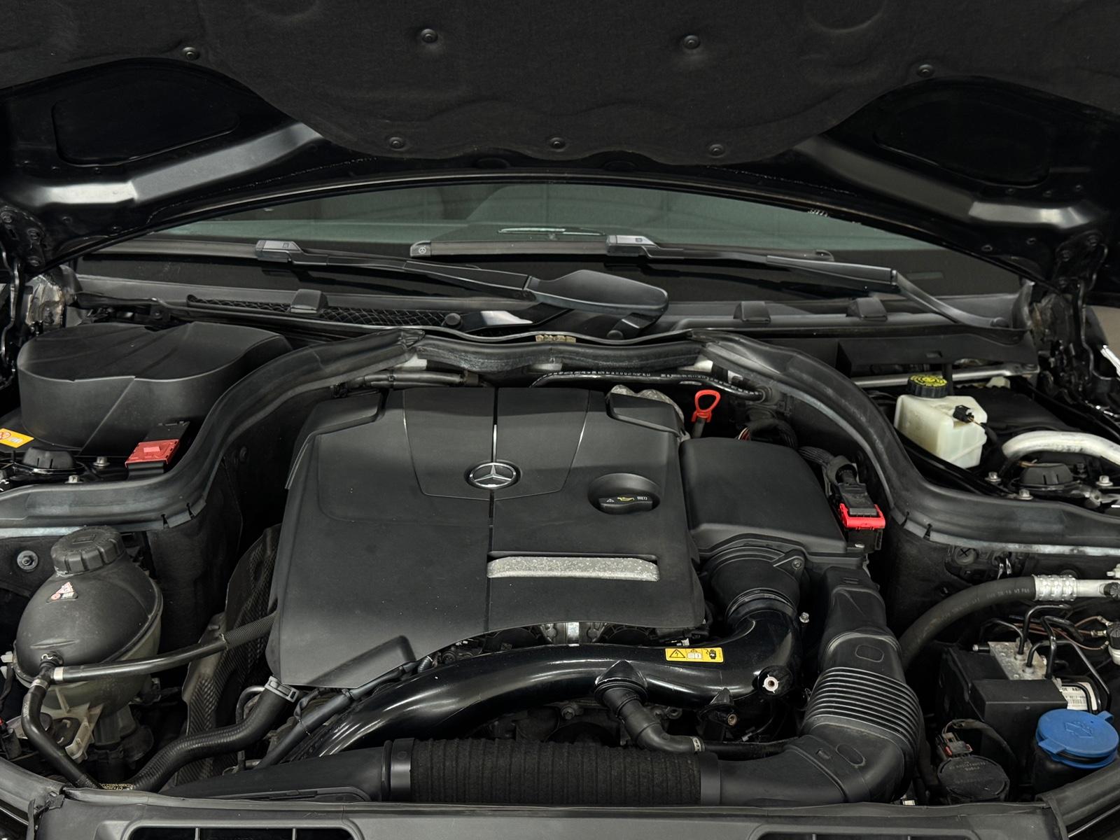 Mercedes-Benz C 180 T-Modell U-FREI/TOP!/Letzte Gelegenheit!