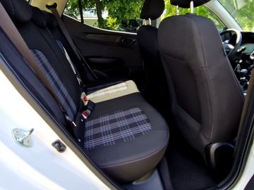 Hyundai i10 1.2 Prime (79PS) Dachlackierung