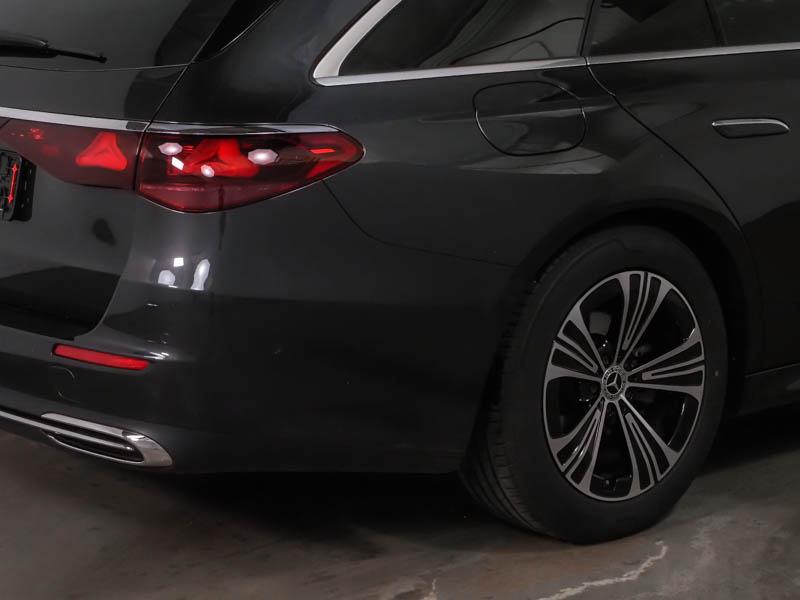 Mercedes-Benz E 220 d T AVANTGARDE|DIG-L|DISTR|AHK|360|LHZ+SHZ
