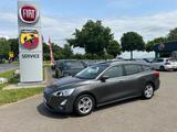 Ford Focus Turnier Cool & Connect Pano,Sitzheiz,UVM