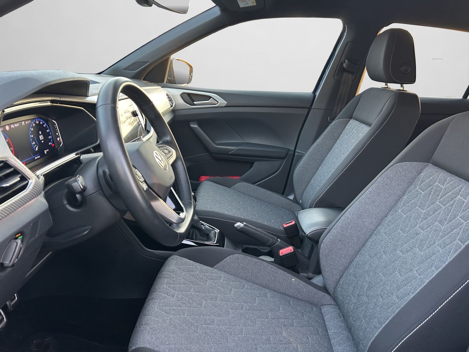 Volkswagen T-Cross - Bild 13