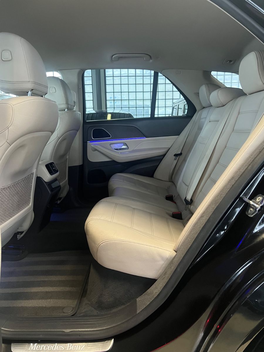 Fahrzeugabbildung Mercedes-Benz GLE 300 d 4Matic AMG LINE *22-ZOLL*ALL BLACK*