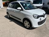 Renault Twingo TCe 70 Life*2.Hand*EU6*TÜVNEU - Renault Twingo in Halle
