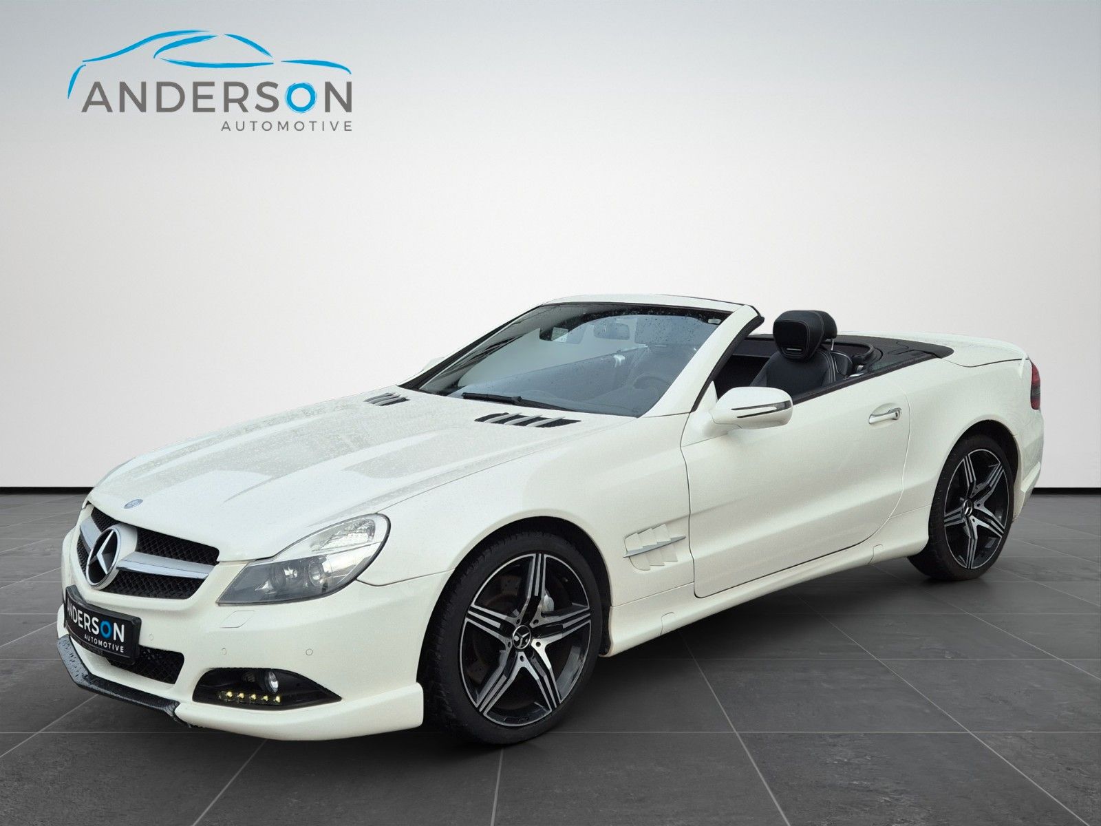 Fahrzeugabbildung Mercedes-Benz SLR SL 350 PIECHA CARBON PANO MEMORY H&K LED