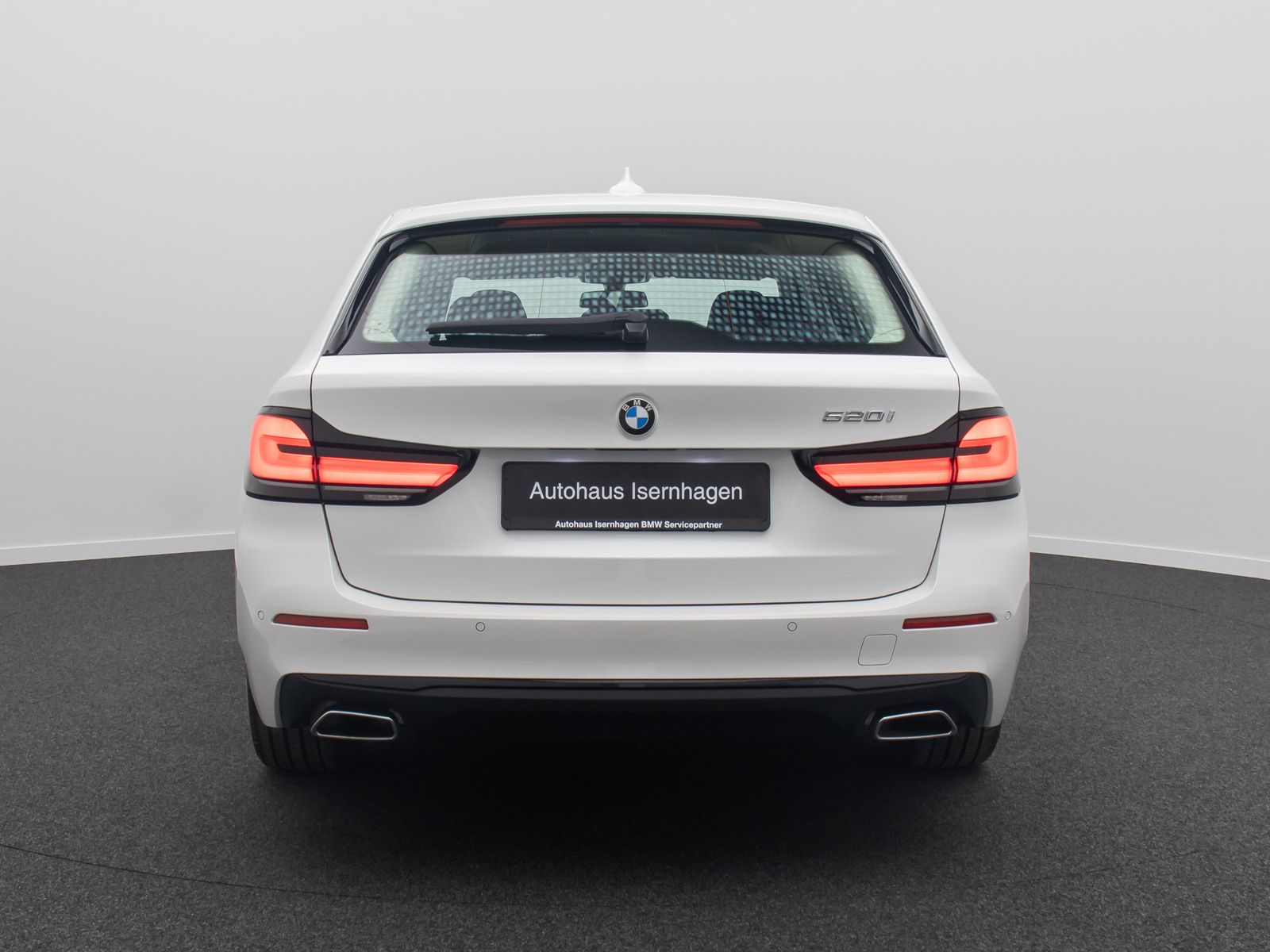 Fahrzeugabbildung BMW 520i DAB Alarm FernlichtAssis PDC GeschwindigReg