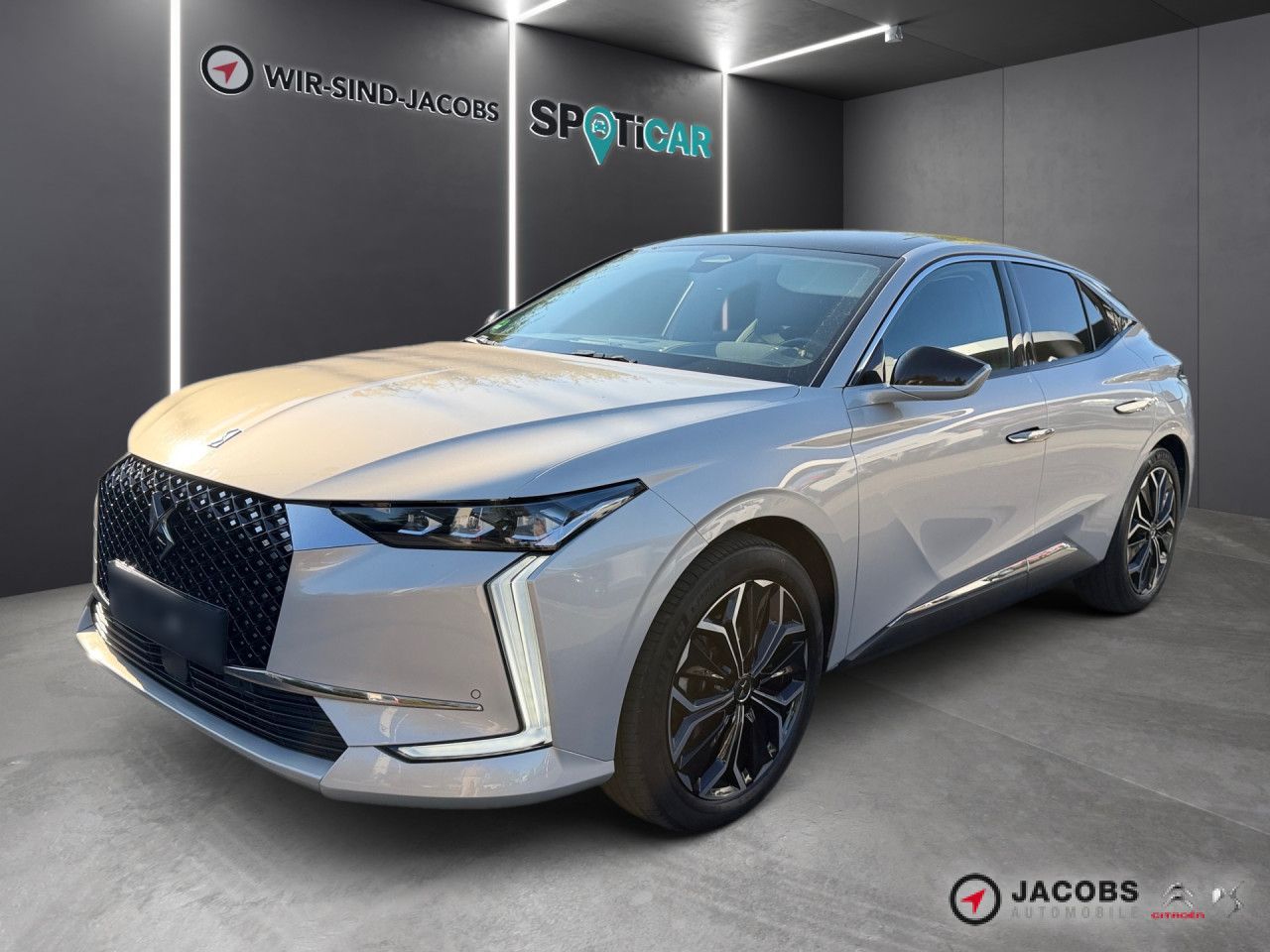 DS Automobiles DS 4 E-Tense Hybrid 225 (Plug-In) Rivoli S&S imagem 2