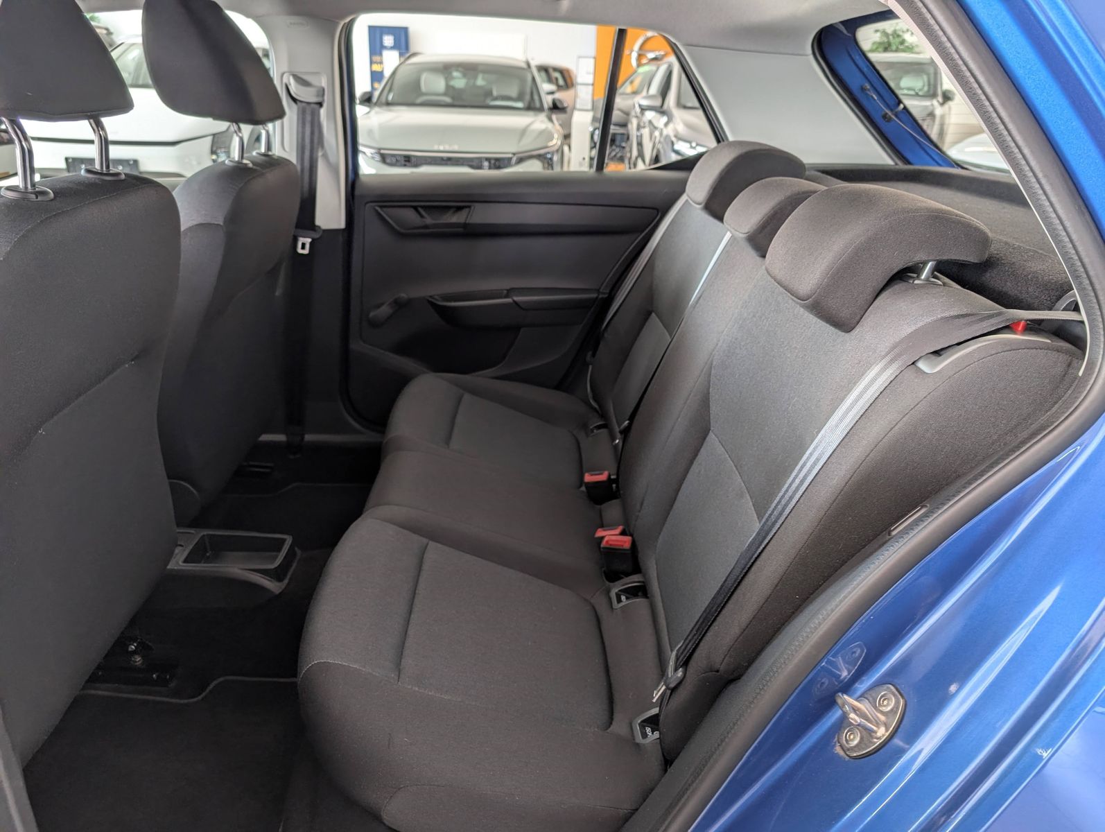 SKODA Fabia 1.0 Cool+ SHZ Bluetooth DAB – Bild 9