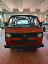 Volkswagen TRASNPORTER D - Volkswagen Passat Oldtimer