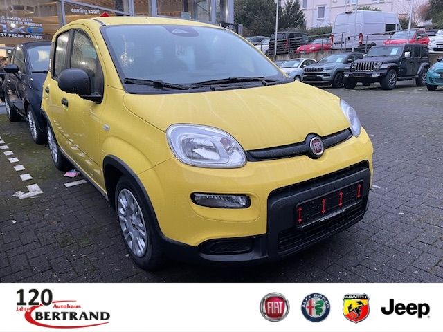 Fiat Panda Pandina 1.0 Mild Hybrid Park Distance Cont